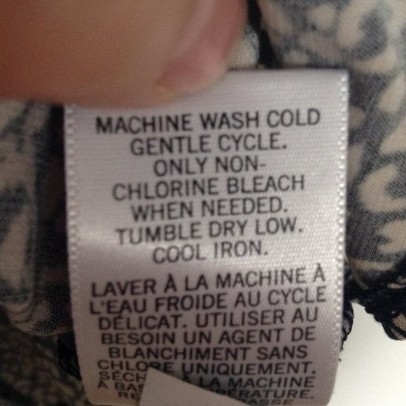 Banana Republic Womens Sleeveless Blouse w/ Tie - Picture 12 of 12